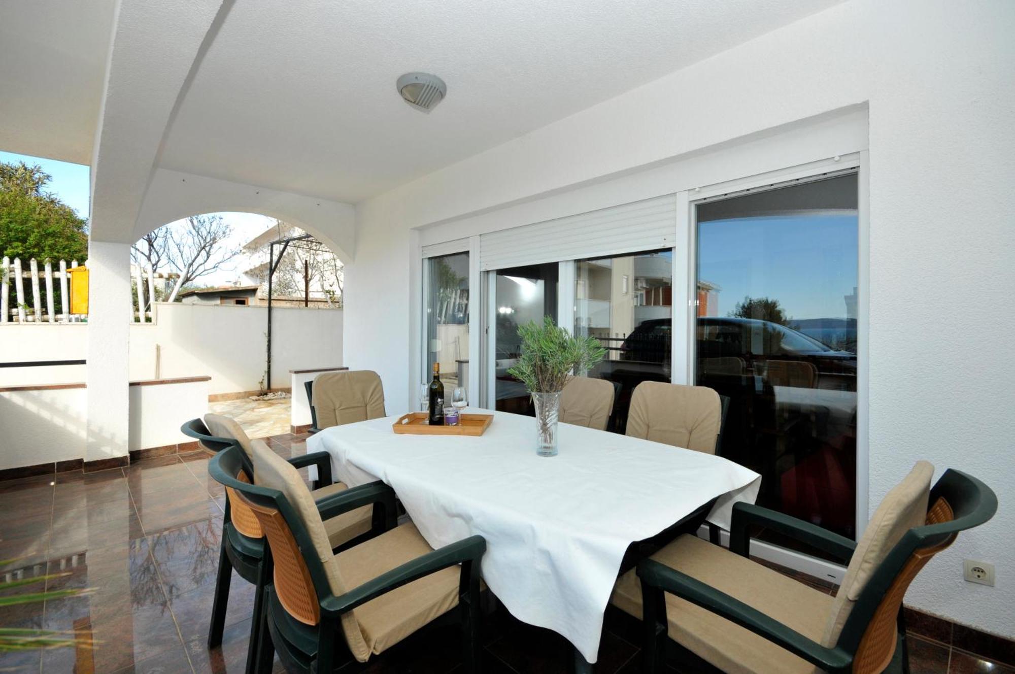Apartmani Svalina - Seaview And 130M From Beach Τρογκίρ Εξωτερικό φωτογραφία