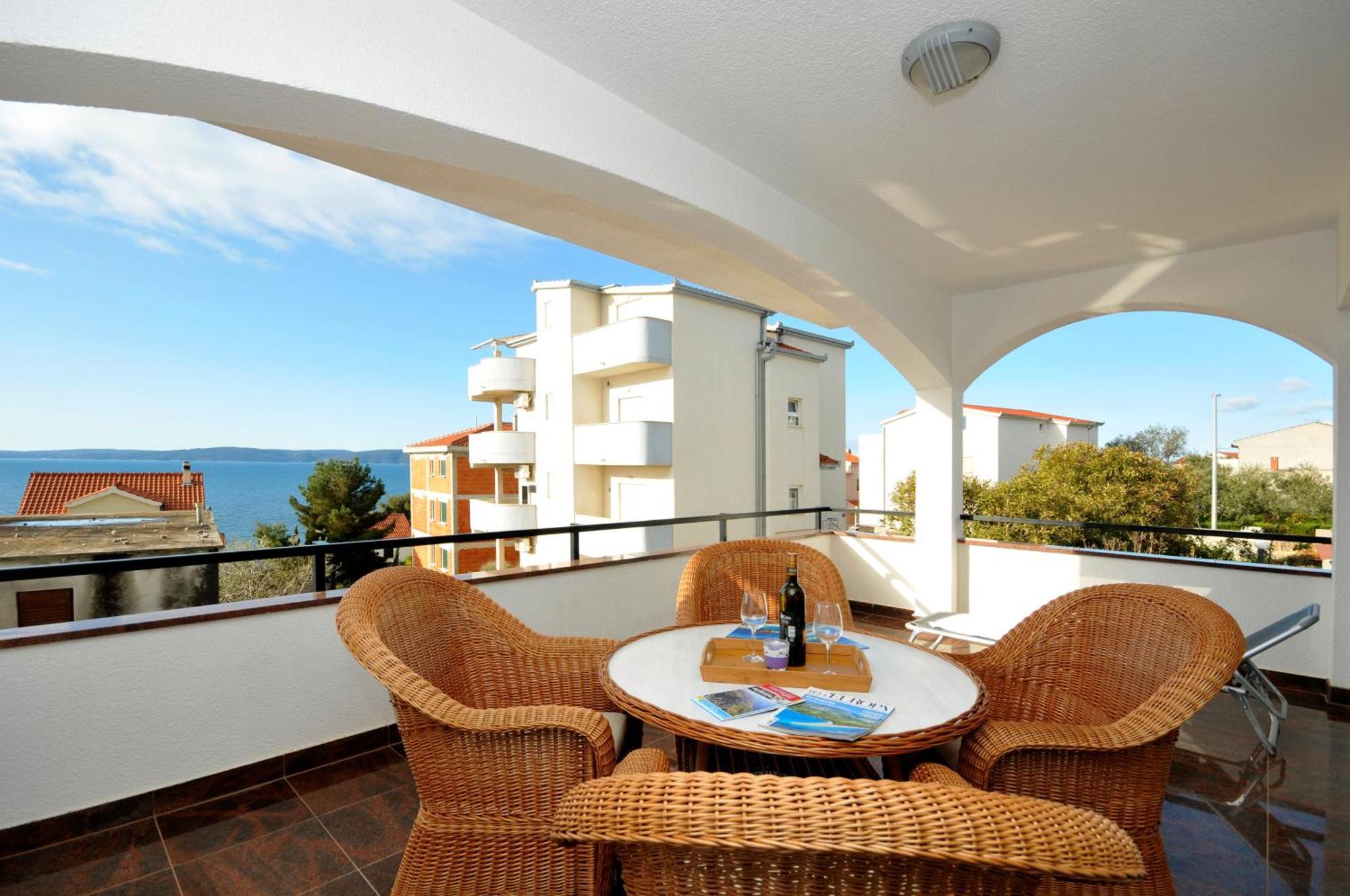 Apartmani Svalina - Seaview And 130M From Beach Τρογκίρ Εξωτερικό φωτογραφία