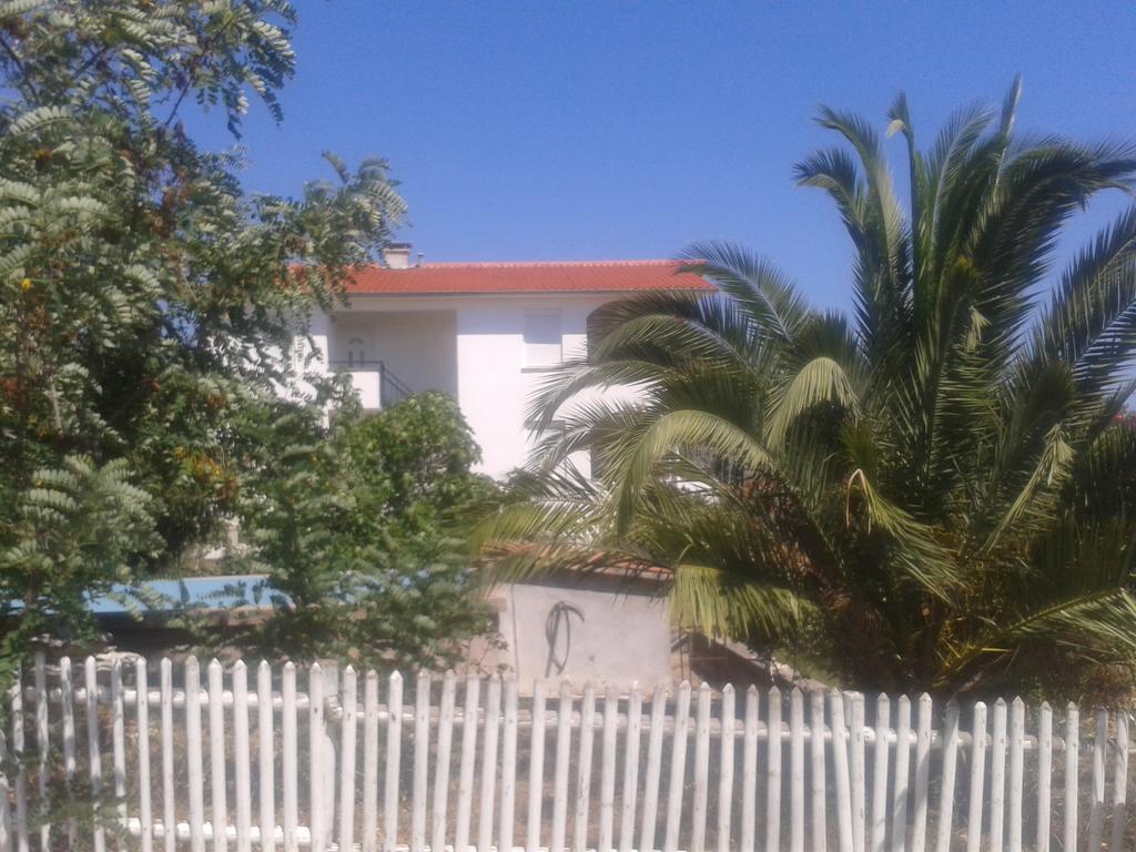 Apartmani Svalina - Seaview And 130M From Beach Τρογκίρ Εξωτερικό φωτογραφία