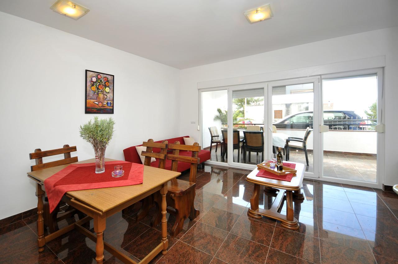 Apartmani Svalina - Seaview And 130M From Beach Τρογκίρ Εξωτερικό φωτογραφία
