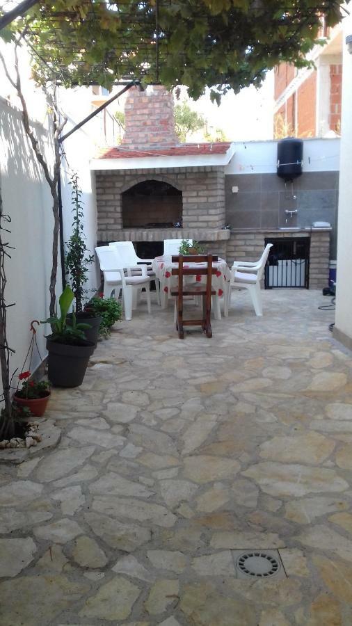 Apartmani Svalina - Seaview And 130M From Beach Τρογκίρ Εξωτερικό φωτογραφία